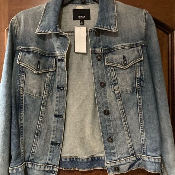 HUDSON Classic Fitted Trucker Jacket Distressed Denim Size Small - Picture 10 of 11